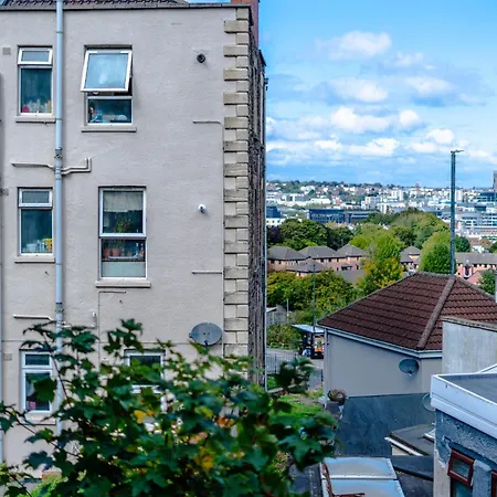 דירה Pet Friendly Totterdown Flat, Parking And Views *