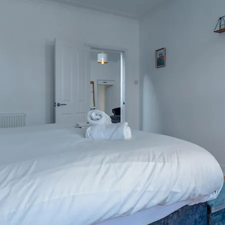 Pet Friendly Totterdown Flat, Parking And Views Daire Bristol
